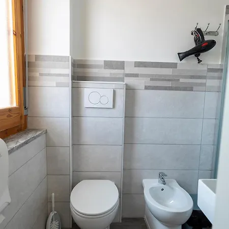 Affittacamere Prestige House 9 3*