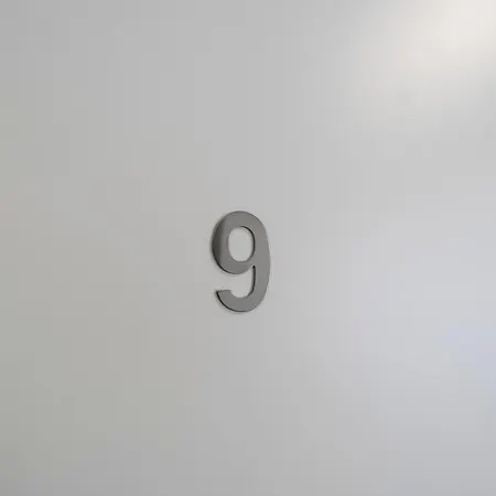 Prestige House 9 斯卡莱阿